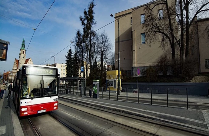 {Rusza nowa linia autobusowa – z Olsztyna do gminy Stawiguda.}